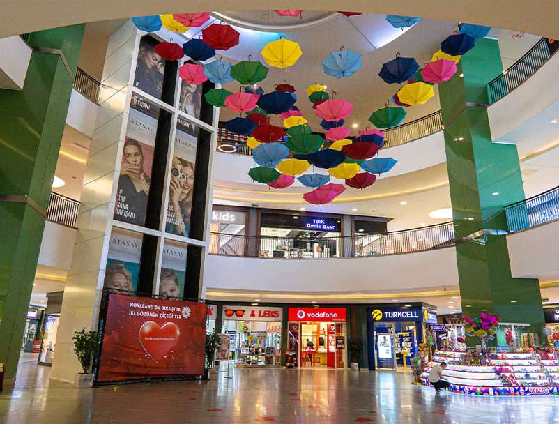 Novaland Outlet